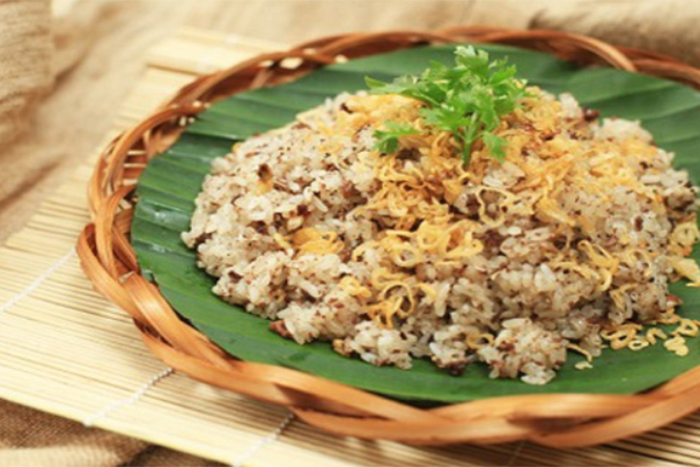 Xôi chim Mường Thanh in Dien Bien Bird meat with sticky rice